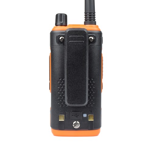 BAOFENG RICETRASMITTENTE DUAL BAND VHF/UHF FM UV-17 (BF-UV17)