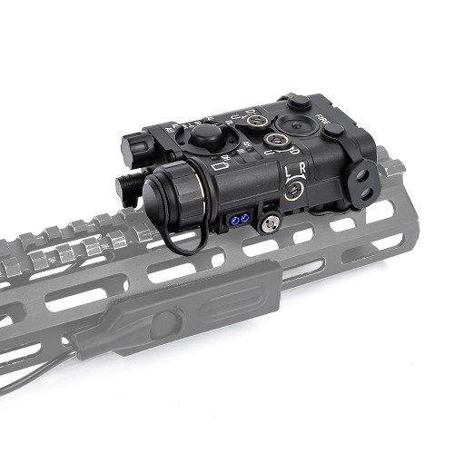 WADSN AIMING DEVICE RED/IR LASER AND WHITE LED FLASHLIGHT BLACK (WD06093-B)