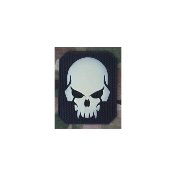 EMERSONGEAR PVC PATCH PIRATESKULL BLACK/POLISHED WHITE (EM5550B)