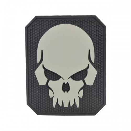 EMERSONGEAR PVC PATCH PIRATESKULL BLACK/OPAQUE WHITE (EM5550C)